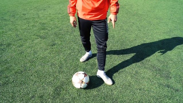 Учимся бить штрафные удары. #1 Freekicks Tutorial