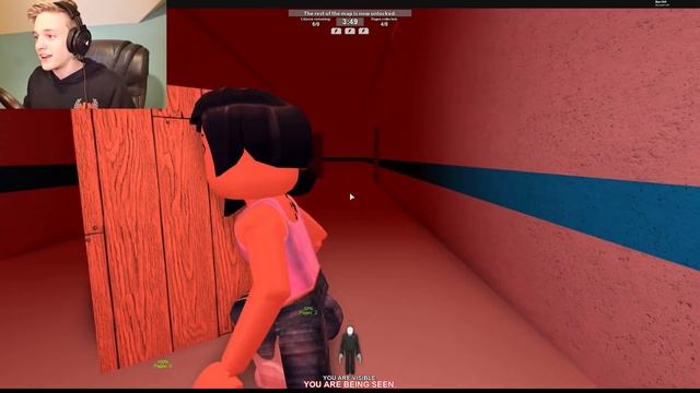 SLENDER MAN IS CHASING ME!!! | Roblox Stop it Slender смотреть онлайн