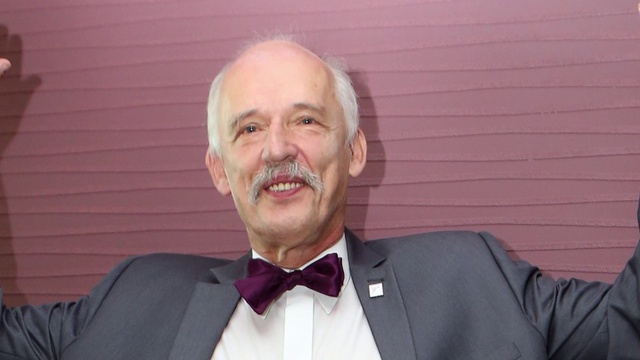 Recenzja Faktów TVN Z 16 Marca 2015