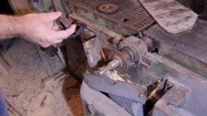 # Универсальный деревообрабатывающий станок