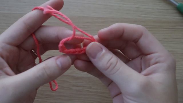 Magic Circle Crochet Tutorial | Easy To Follow For Beginners | Magic Loop or Magic Ring смотреть онлайн