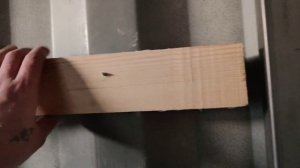 как крепить лаги в морском 40 футовом контейнере.утепляем контейнер ППУ.