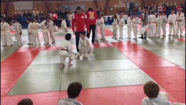 Амир Пугоев смотреть онлайн