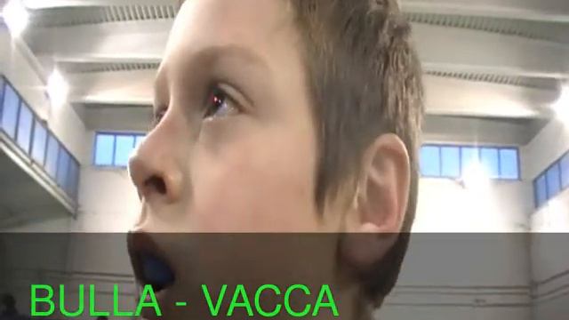 BULLA MAX vs VACCA MICHELE 29.1.12 TROFEO INTERSTILE MONASTIR -Kick Bull- смотреть онлайн