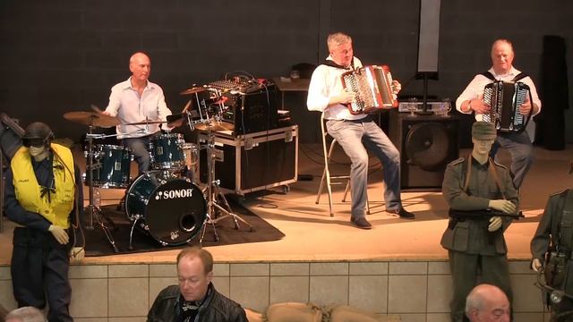 Kriebel en Huksel “Het leven in Glabbeek tijdens Wereldoorlog II” смотреть онлайн