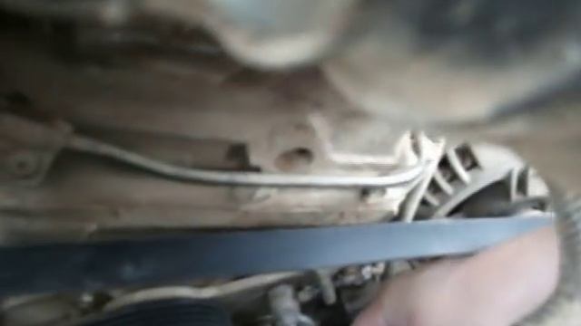 Нива Шевроле - замена генератора и приводного ремня смотреть онлайн