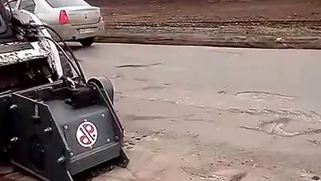 фреза дорожная навесная на минипогрузчик Bobcat смотреть онлайн