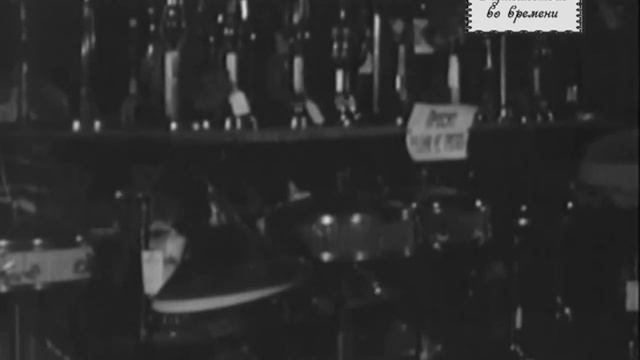 ЦУМ (Мосторг), Москва. Театральная площадь-Петровка. Кинохроника 1927 г. смотреть онлайн