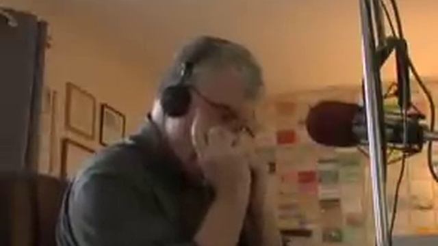 Black Orpheus on chromatic harmonica смотреть онлайн