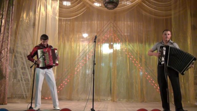 Батл НА БАЯНЕ и АККОРДЕОНЕ смотреть онлайн