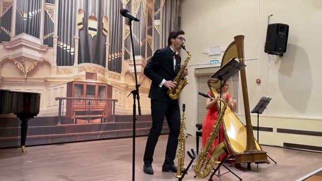 Рождественские чудеса. Алексей Захаров (саксофон) и Вероника Лемишенко (арфа) смотреть онлайн