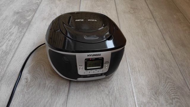 Магнитола CD Hyundai смотреть онлайн