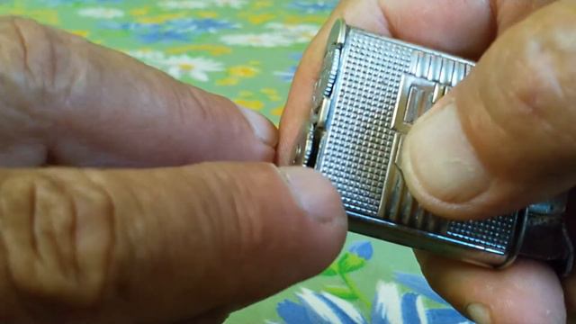 Very Old Vintage EVANS TRIG-A-LITE Petrol Pocket Lighter Старая бензиновая карманная зажигалка