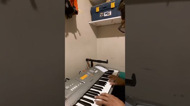 Teclado Yamaha Psr E 303