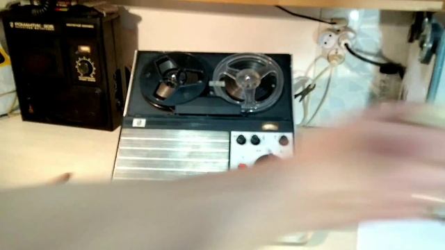 Романтик-304 Портативный катушечный магнитофон Reeel Tape Romantik