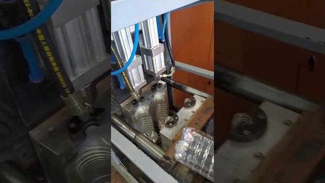 выдув полуавтомат JD-88 бутылка Пэт 2 литра смотреть онлайн