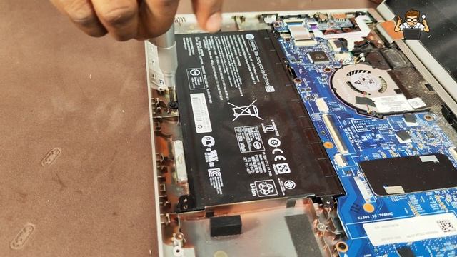How to Replace the Battery | HP Pavilion x360 Notebook PCs | @laptoprepairnow смотреть онлайн