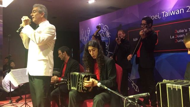 2017.6.18 Juan D'Arienzo tango orquesta Live D3 en Taipei (19) смотреть онлайн