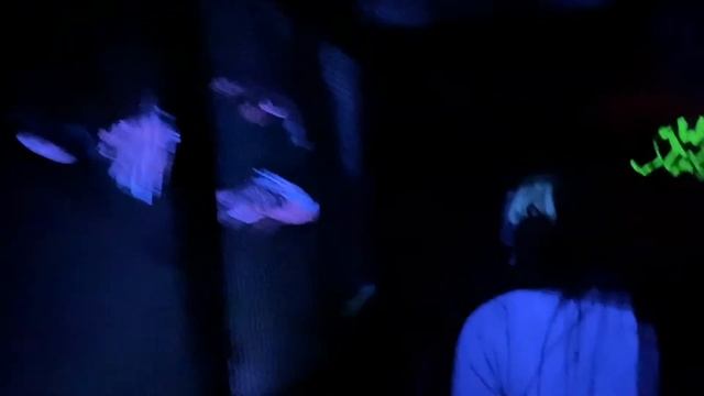 The Curse of Pandora’s Box Maze Walkthrough HHN Hollywood 2019 смотреть онлайн