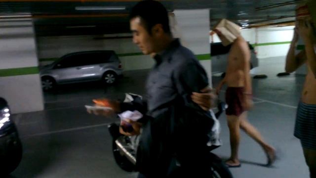 Ganging up on Loffy! смотреть онлайн