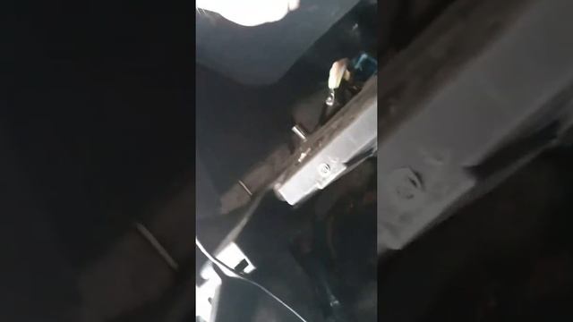 ОЖИВЛЕНИЯ ФОКУС 3.не крутит стартером при включении зажигания горят габариты ближний свет фар Focus смотреть онлайн