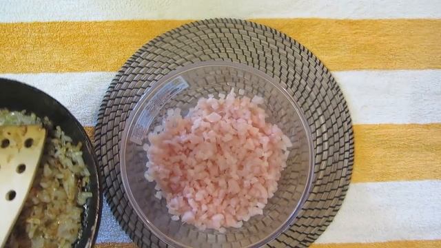 СУПЕР ВКУСНЫЕ И НЕЖНЫЕ рубленые котлеты из куриной грудки. РЕЦЕПТ СОЧНЫХ КОТЛЕТ из куриной грудки смотреть онлайн