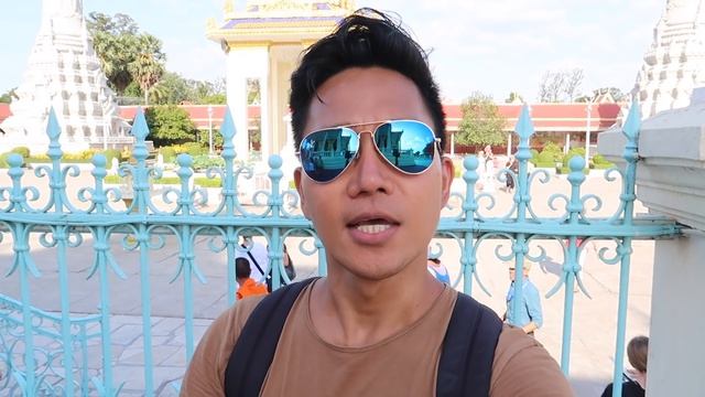 Exploring the Beauty of Phnom Penh | CAMBODIA смотреть онлайн