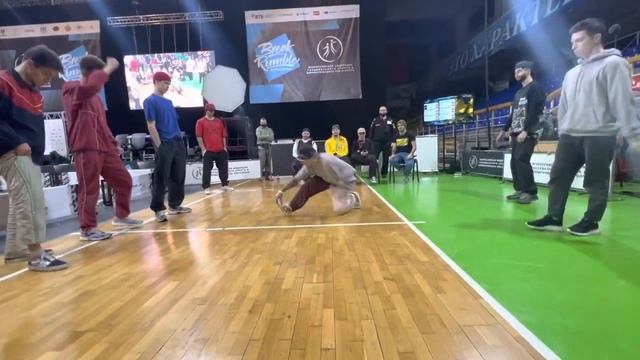 Полный выход селекшен 3на3. СФО Новосибирск. Брейк Данс смотреть онлайн