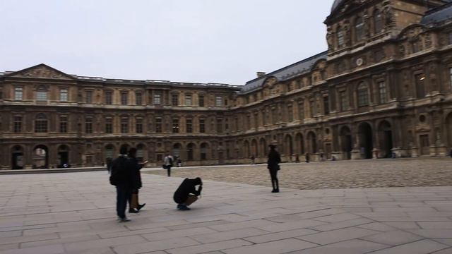 Две поездки в Париж в одном видео смотреть онлайн