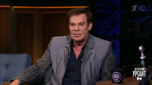 Юморист Ефим Шифрин о юбилее. Вечерний Ургант. Фрагмент выпуска от 16.03.2021