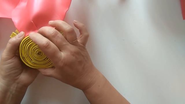 БЕСПЛАТНЫЙ МК/ ЦВЕТОК ИЗ ИЗОЛОНА НА СТОЙКУ смотреть онлайн