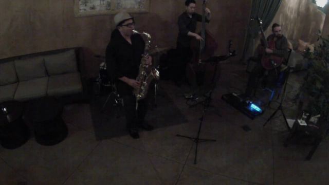 Night & Day смотреть онлайн