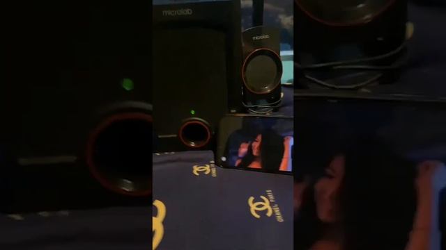 Microlab. M-111 + bluetooth смотреть онлайн