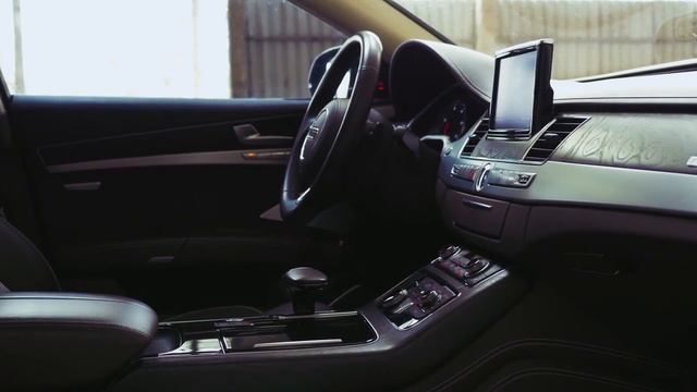 AUDI A8 D4 // VHS Film Short // Refreshed version // Watch 4K Quality смотреть онлайн