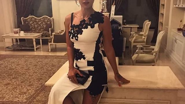 Тина Канделаки Поразила Всех Подарком за Миллион! Нам такое не видать... смотреть онлайн