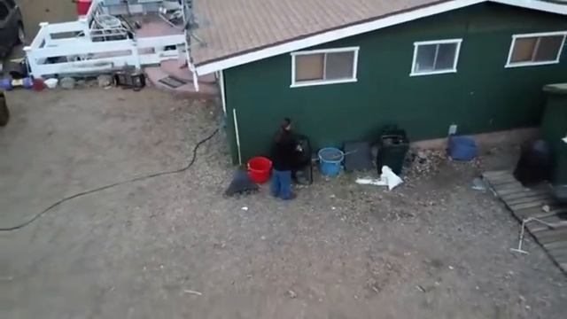 Dual Tumbler Composter смотреть онлайн