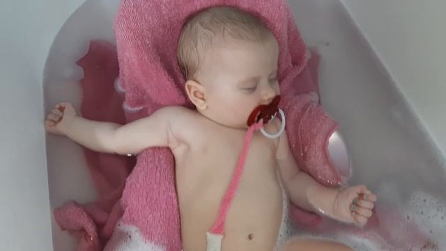 Вот такой выход в квантовое поле( от медитаций) смотреть онлайн