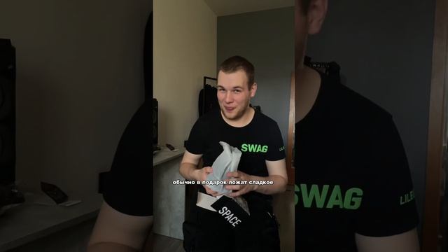 ЧТО Я ПОДАРИЛА СВОЕМУ ПАРНЮ НА ДР ( ЧАСТЬ 2 ) ? #обзор #покупки #еда #wb #подарки смотреть онлайн