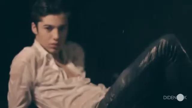 Kirill Didenok Photo Shoot Backstage for Roma Acorn.mp4 смотреть онлайн