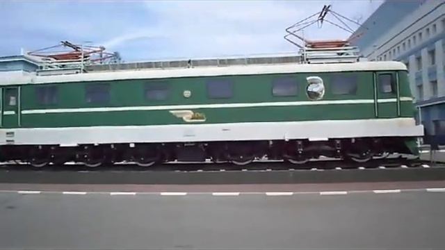 Электровоз ЧС2-10 | Памятник смотреть онлайн