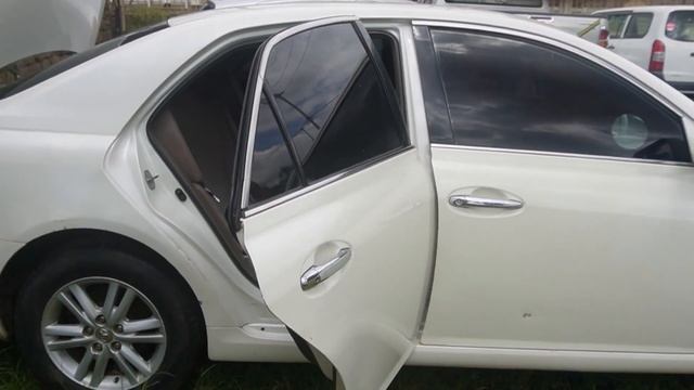 2006 Toyota Mark X смотреть онлайн