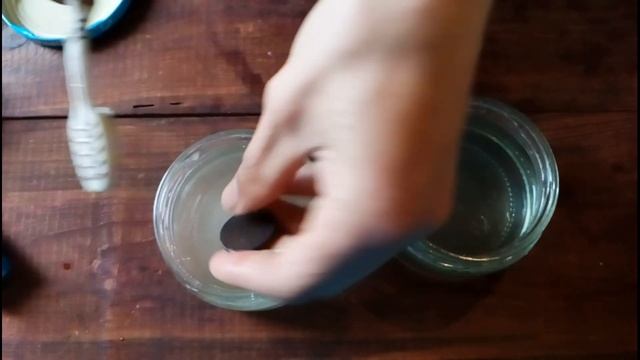 Как почистить монету нашатырным спиртом (амиак) смотреть онлайн