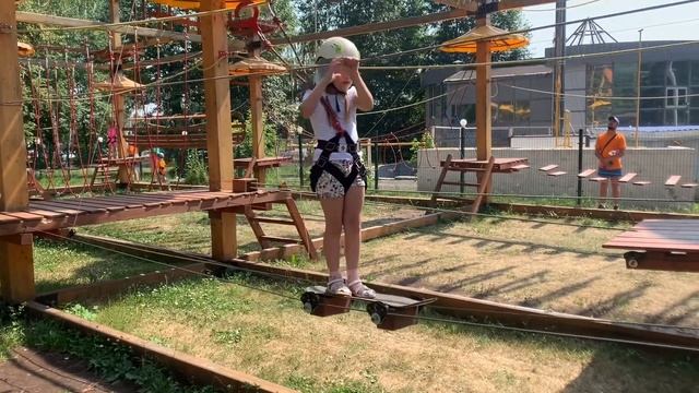 Vlog: Ижевск с высоты птичьего полета/ Парки Ижевска/Лиза испугалась на колесе обозрения смотреть онлайн