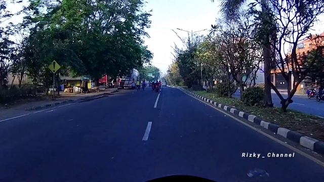 Full Video Perjalanan SURABAYA - MALANG | Episode 1 | melewati wisata Lumpur Lapindo Sidoarjo смотреть онлайн