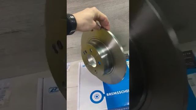 Диск тормозной задний MercedesBenz C(W204),E(A207) смотреть онлайн