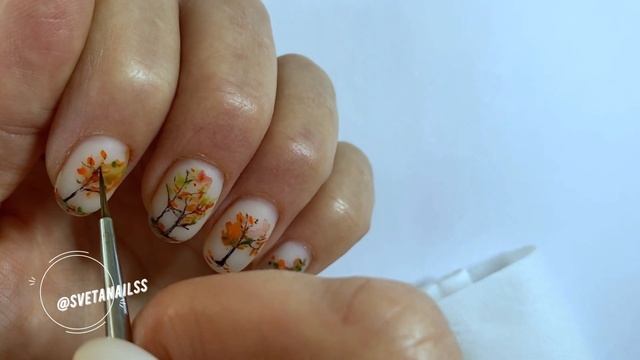 Осенний маникюр акварелью -2021 смотреть онлайн