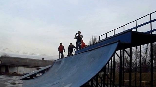Bmx CRASH (CV Bmx Skate Park Video 2008) смотреть онлайн