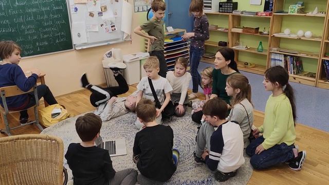 КАК ПРИУЧИТЬ РЕБЕНКА ЕСТЬ ОВОЩИ, ЛОЖИТЬСЯ СПАТЬ ВОВРЕМЯ И ЛЮБИТЬ ЧТЕНИЕ ? смотреть онлайн