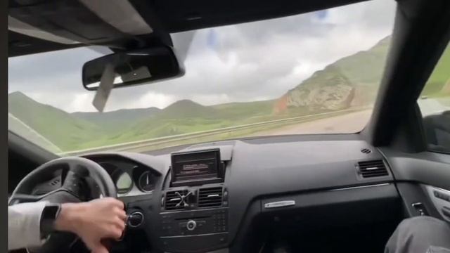 ты молодой пацан и у тебя С 6.3 AMG? #воробей #венгалби #С6.3AMG смотреть онлайн