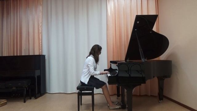 Лаврова Надежда, 11 лет, Новый Оскол. Н. Метнер. Сказка фа-минор, С. Рахманинов. Пьеса-фантазия смотреть онлайн